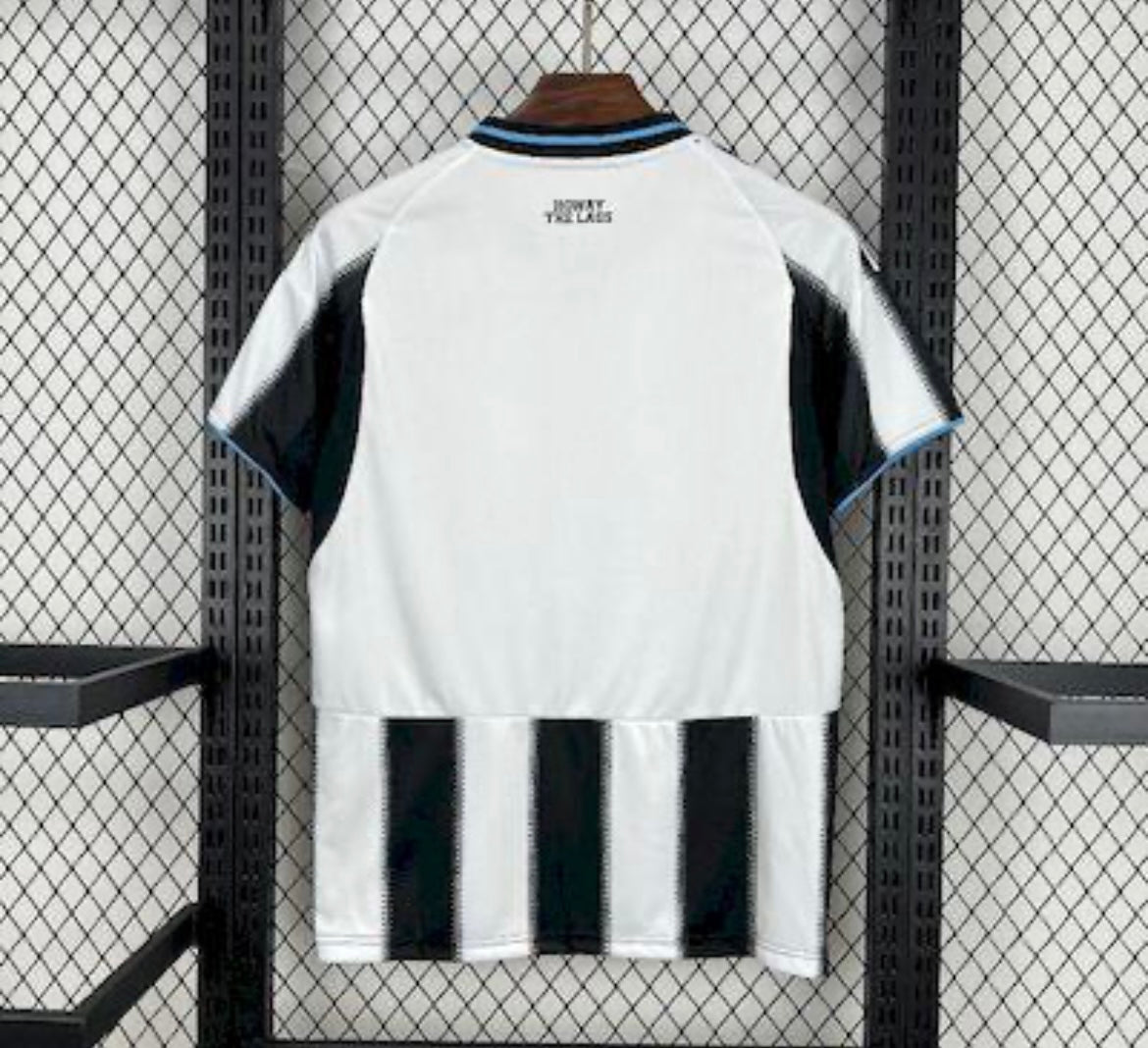 Maillot Newcastle domicile 25-26