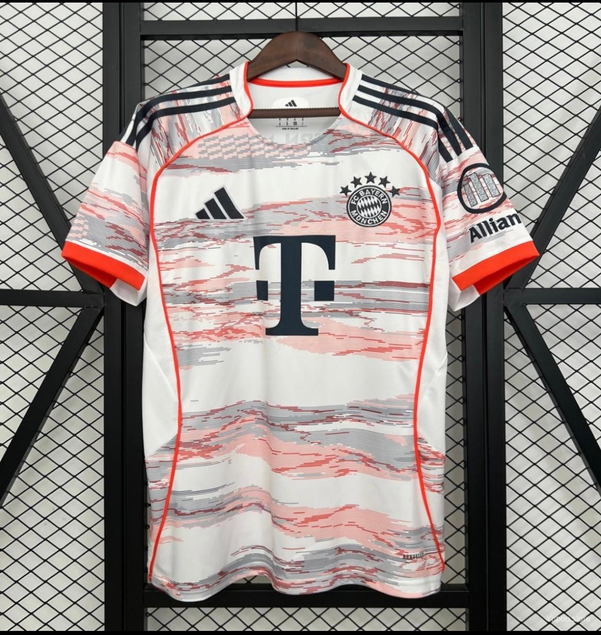 Maillot Bayern Munich extérieur 25-26