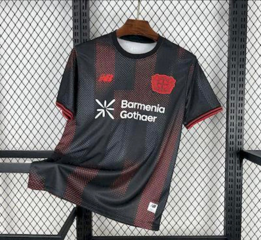 Maillot Leverkusen domicile 25-26
