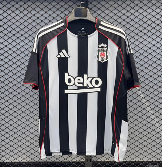 Maillot Beşiktaş domicile 25-26