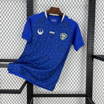 Maillot Ouzbékistan domicile 26